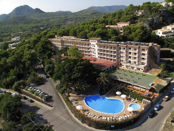 vakantie-naar-Hotel Na Taconera-april 2024