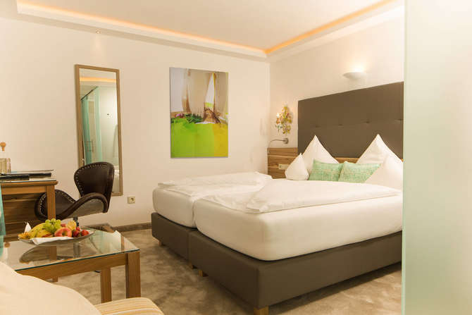 vakantie-naar-Hotel Neuhaus-mei 2025