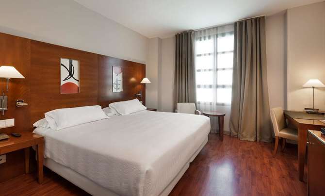 vakantie-naar-Hotel Nh Valencia Las Artes-mei 2024