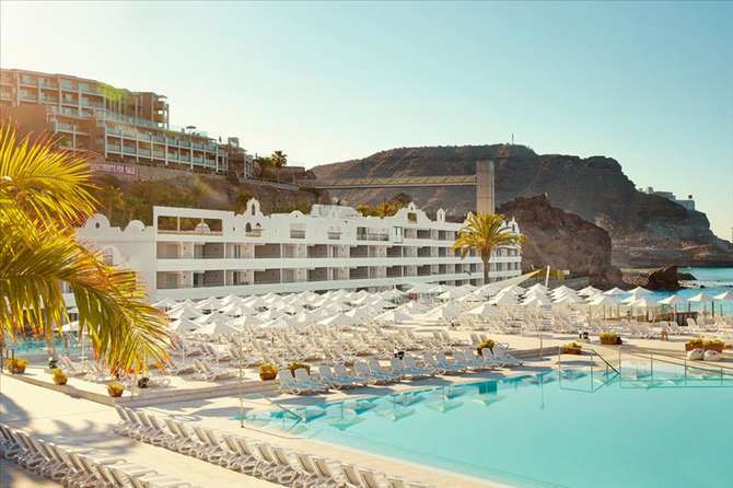 vakantie-naar-Hotel Ocean Beach Club-mei 2025