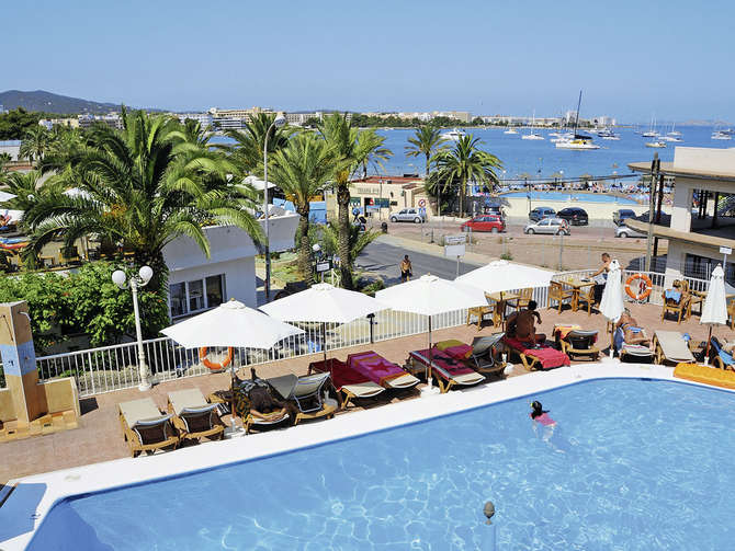 vakantie-naar-Hotel Osiris Ibiza-mei 2025