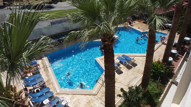 vakantie-naar-Hotel Palmiye-mei 2025
