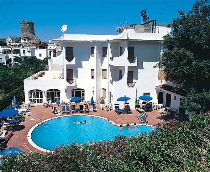 vakantie-naar-Hotel Park Victoria-mei 2025