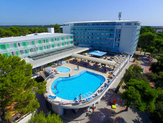 vakantie-naar-Hotel Pinija-april 2024