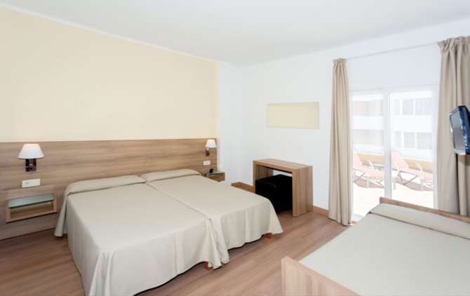 vakantie-naar-Hotel Playa-mei 2025