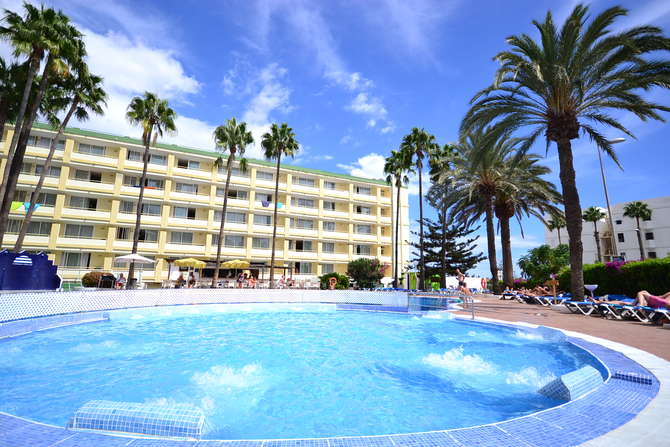 vakantie-naar-Hotel Playa Del Sol-april 2024