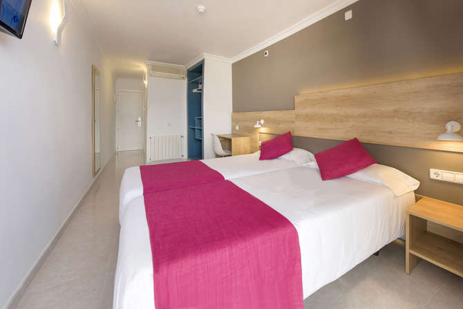 vakantie-naar-Hotel Playasol Maritimo-mei 2025