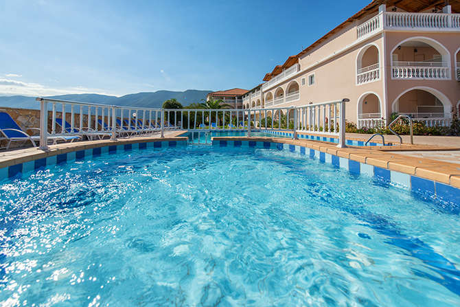 vakantie-naar-Hotel Plessas Palace-mei 2025