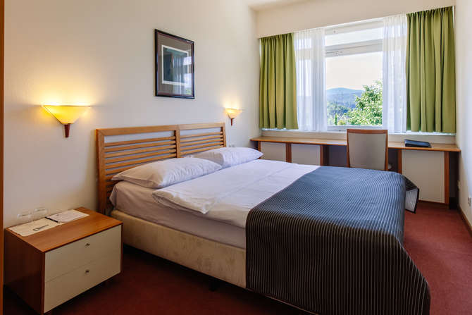 vakantie-naar-Hotel Plitvice-mei 2025