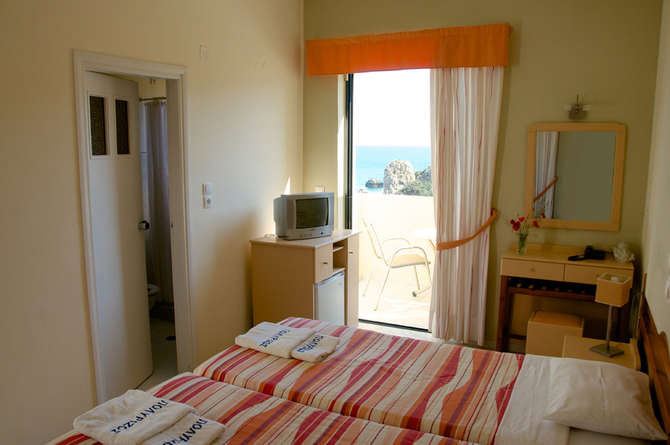 vakantie-naar-Hotel Polyrizos-mei 2025
