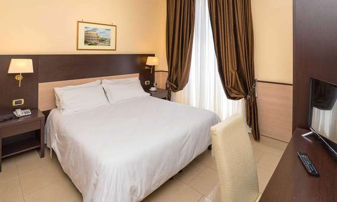 vakantie-naar-Hotel Portamaggiore-mei 2025