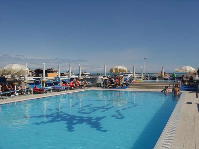 vakantie-naar-Hotel Principe Palace-mei 2025