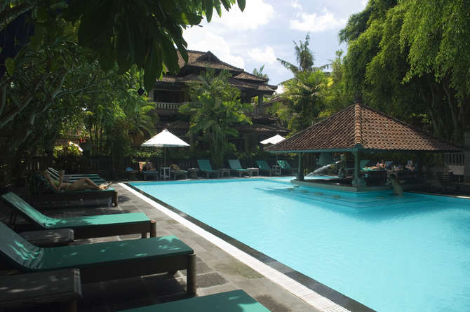 vakantie-naar-Hotel Puri Bambu-april 2024