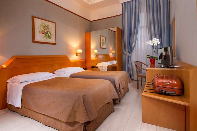 vakantie-naar-Hotel Ranieri-mei 2025