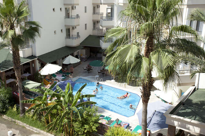 vakantie-naar-Hotel Remi-mei 2025