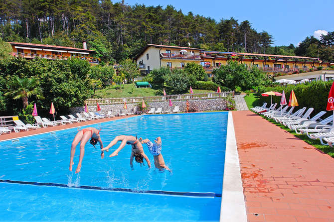 vakantie-naar-Hotel Residence Campi-mei 2025