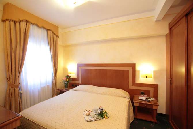 vakantie-naar-Hotel Residence Venezia 2000-juni 2025