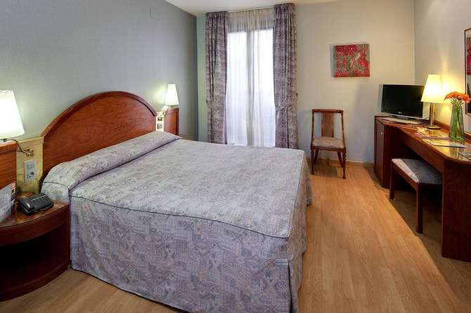 vakantie-naar-Hotel Rialto-juni 2025