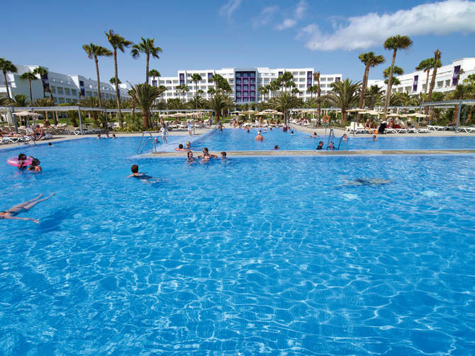 vakantie-naar-Hotel Riu Gran Canaria-april 2024