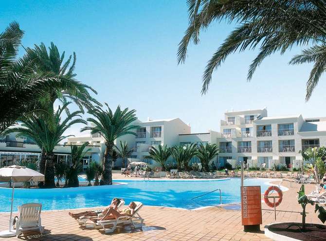 vakantie-naar-Hotel Riu Oliva Beach Resort-mei 2025