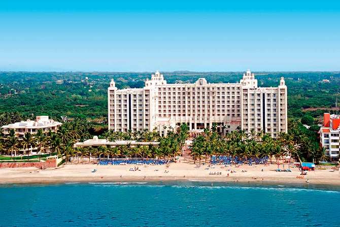 vakantie-naar-Hotel Riu Vallarta-mei 2024