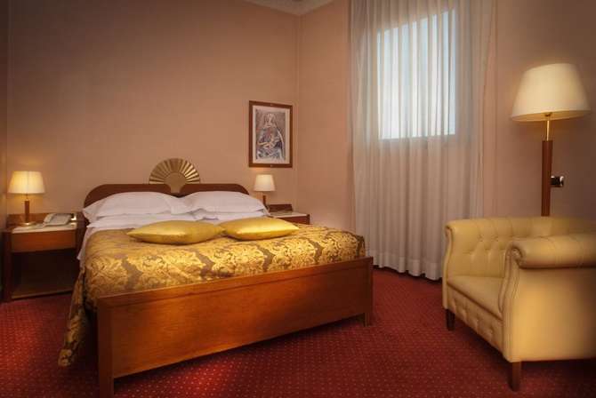 vakantie-naar-Hotel Roma-mei 2025