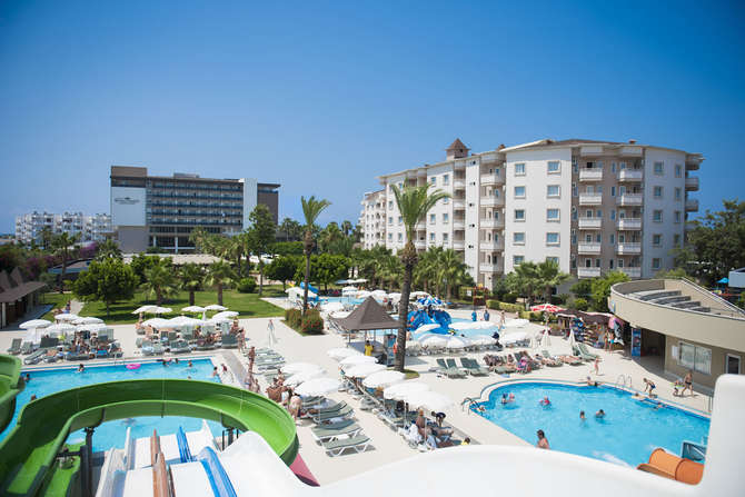 vakantie-naar-Hotel Royal Garden Select-mei 2025