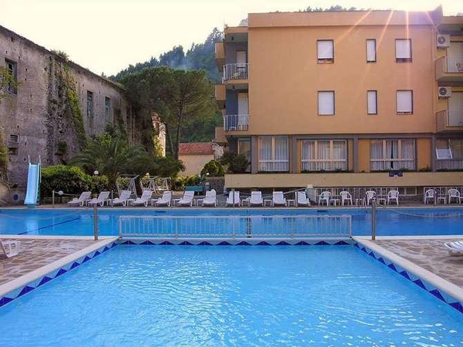 vakantie-naar-Hotel San Pietro-mei 2025