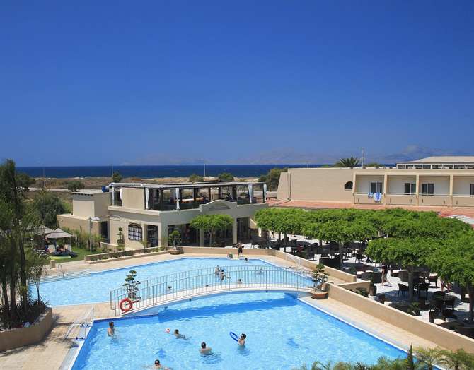 vakantie-naar-Hotel Sandy Beach-mei 2025