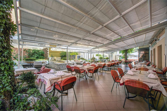 vakantie-naar-Hotel Skradinski Buk-mei 2025