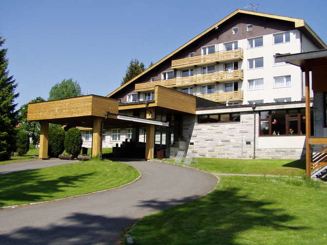 vakantie-naar-Hotel Srni-mei 2025