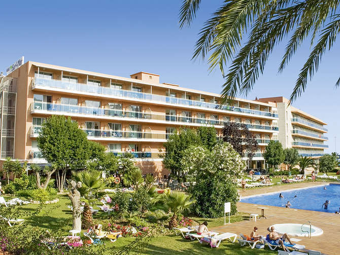vakantie-naar-Hotel Surfmar-mei 2025