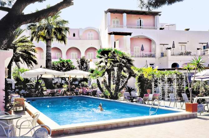 vakantie-naar-Hotel Terme Colella-mei 2025