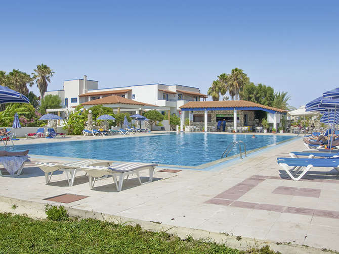 vakantie-naar-Hotel Tigakis Star-mei 2025