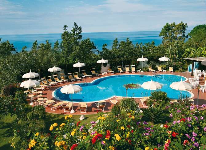 vakantie-naar-Hotel Tirreno-mei 2025