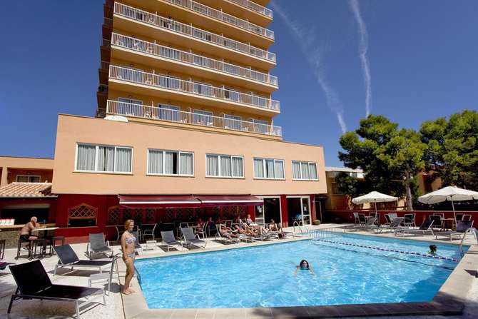 vakantie-naar-Hotel Torre Azul-mei 2025