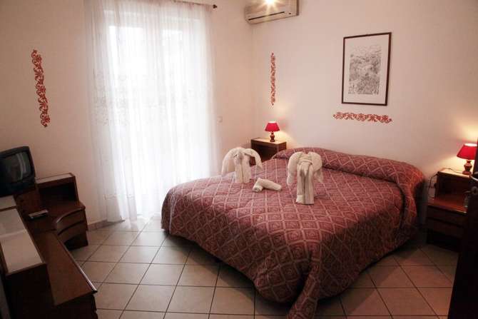 vakantie-naar-Hotel Umberto-mei 2025