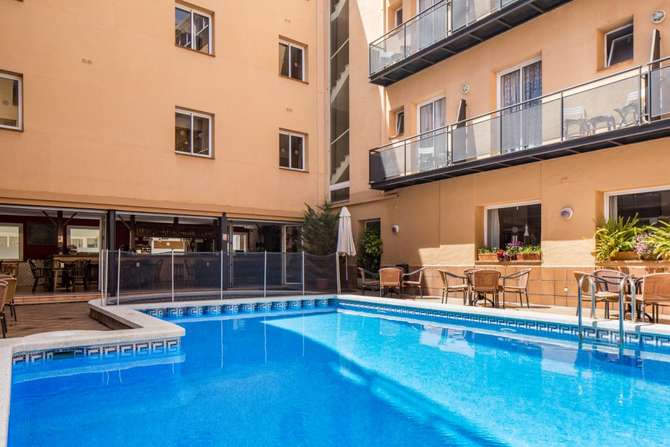 vakantie-naar-Hotel Urh Novo Park-mei 2025