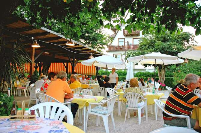 vakantie-naar-Hotel Velden Bacherlwirt-juni 2025