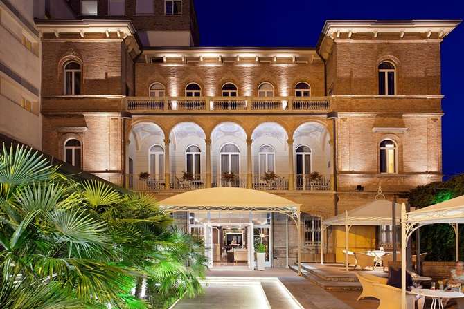 vakantie-naar-Hotel Villa Adriatica-april 2024