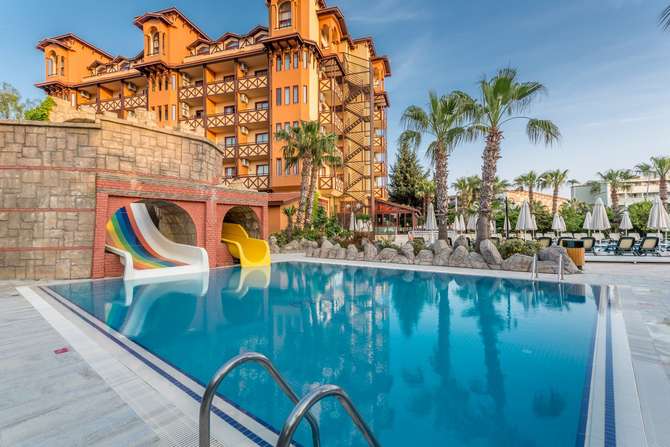 vakantie-naar-Hotel Villa Side-mei 2025