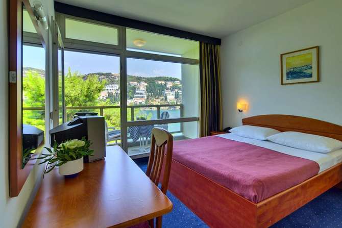 vakantie-naar-Hotel Vis-mei 2025