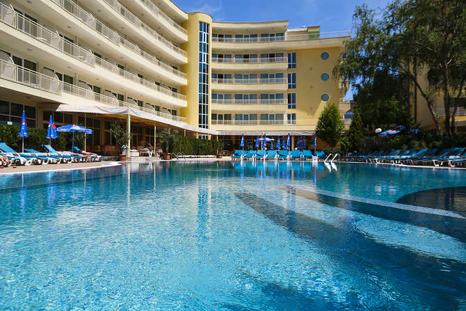 vakantie-naar-Hotel Wela-juni 2025