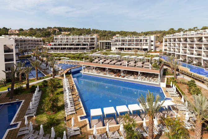 vakantie-naar-Hotel Zafiro Palace Palmanova-mei 2025