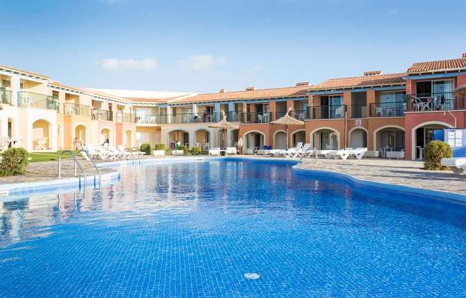 vakantie-naar-Hyb Sea Club Menorca-mei 2025
