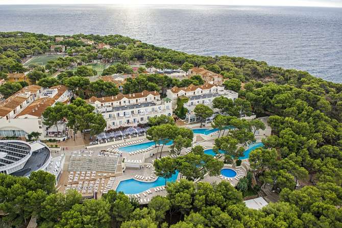 vakantie-naar-Iberostar Club Cala Barca-mei 2025