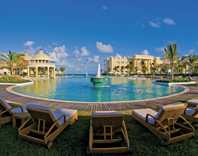 vakantie-naar-Iberostar Grand Hotel Paraiso-mei 2025