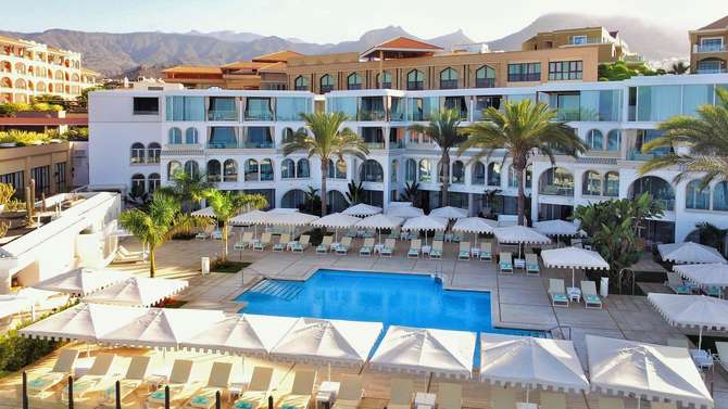 vakantie-naar-Iberostar Grand Hotel Salome-mei 2025