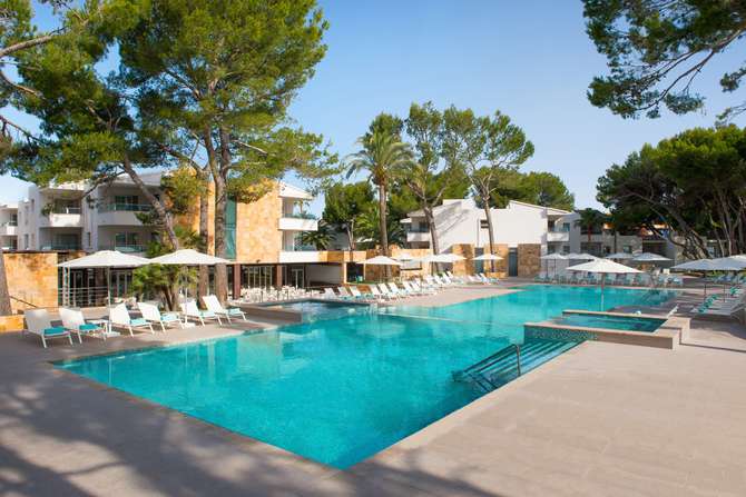 vakantie-naar-Iberostar Selection Playa De Muro Village-mei 2025
