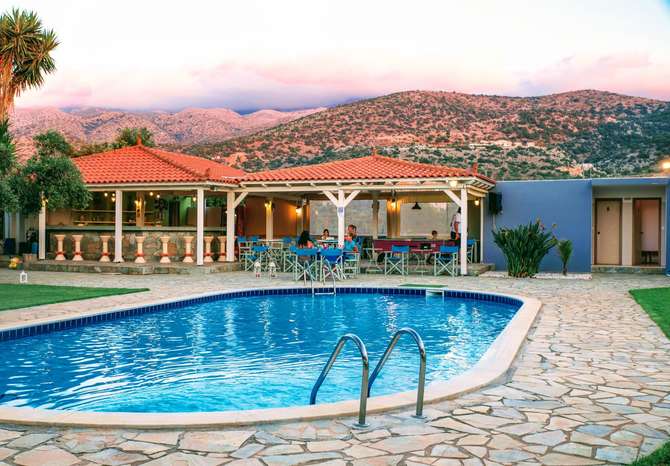 vakantie-naar-Ibiscus Hotel Malia-mei 2025